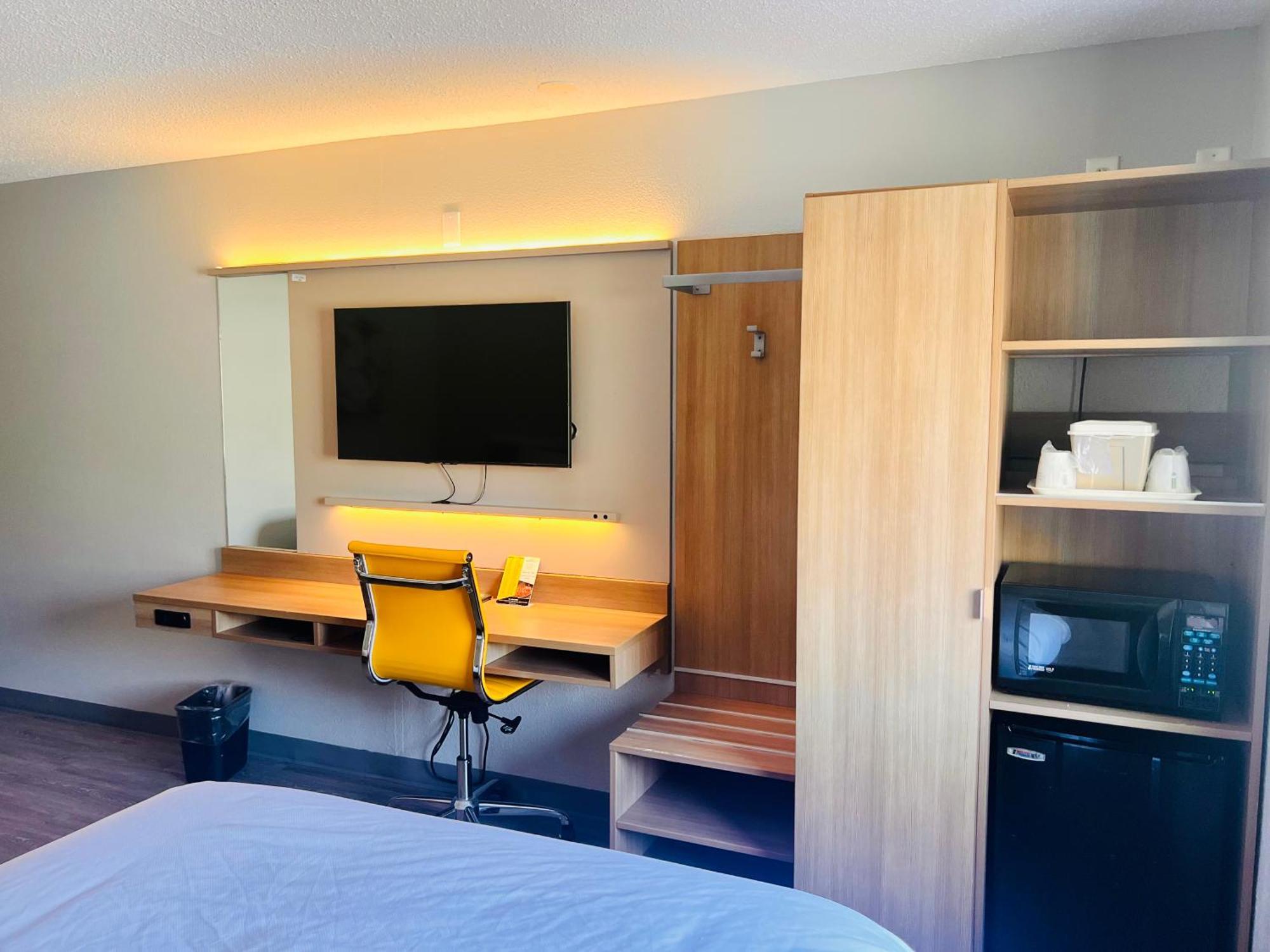 Microtel Inn By Wyndham Lexington Eksteriør billede