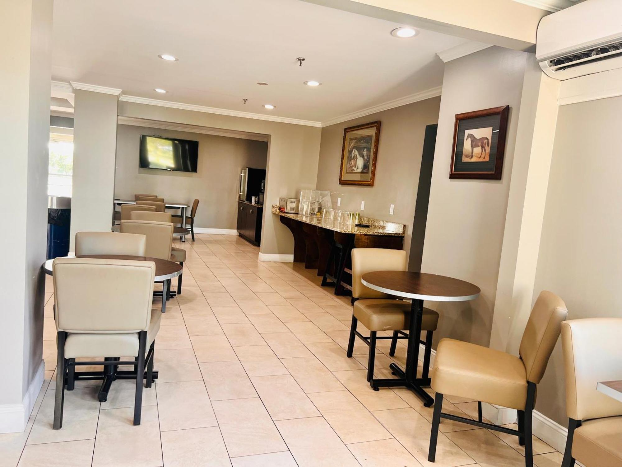 Microtel Inn By Wyndham Lexington Eksteriør billede